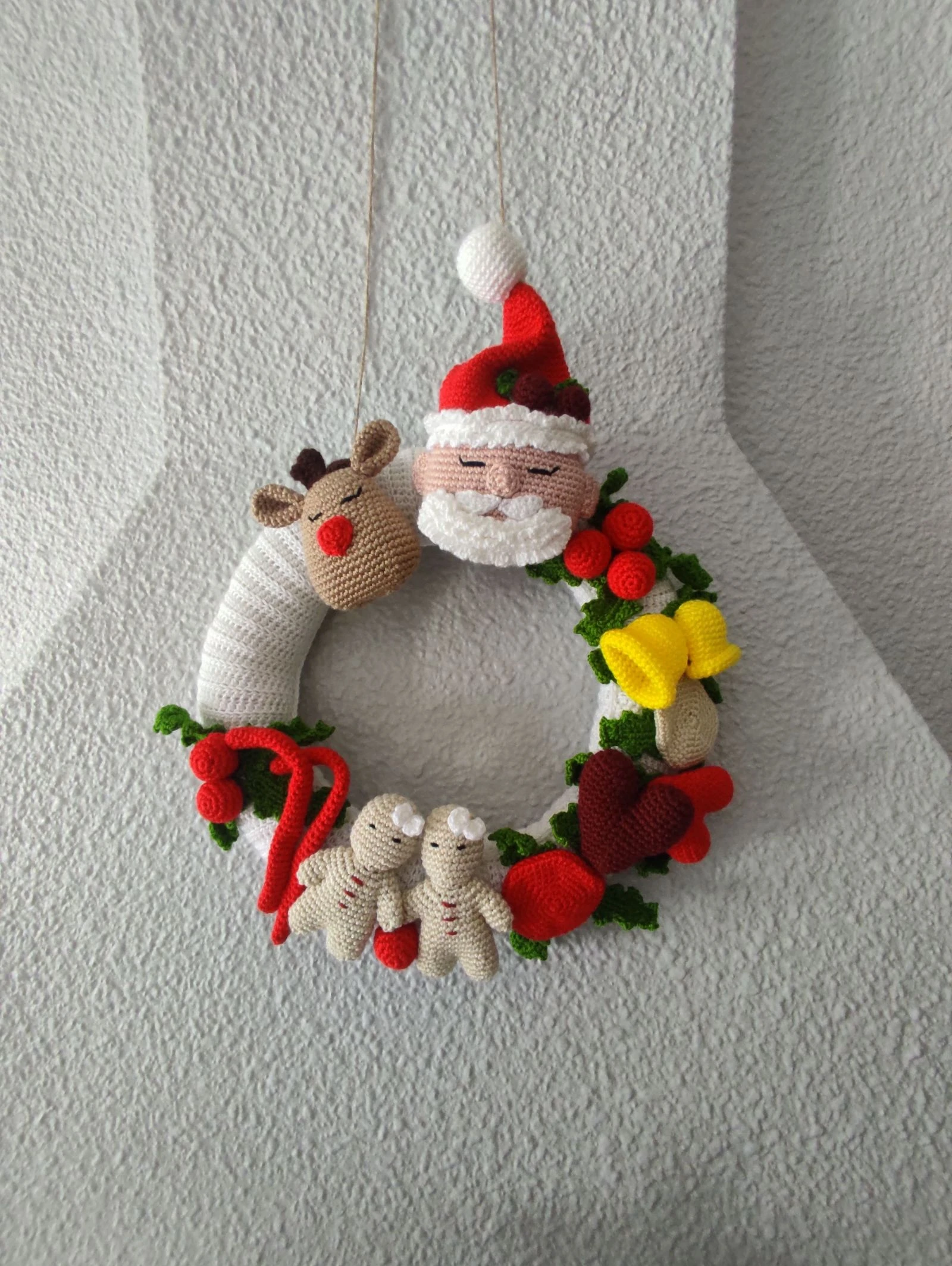 Corona navidad amigurumi